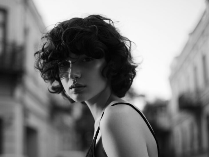 Portrait with a short hairstyle, used as choppy haircut inspiration