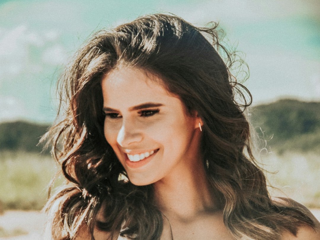 Woman with soft natural-looking waves and textured hair